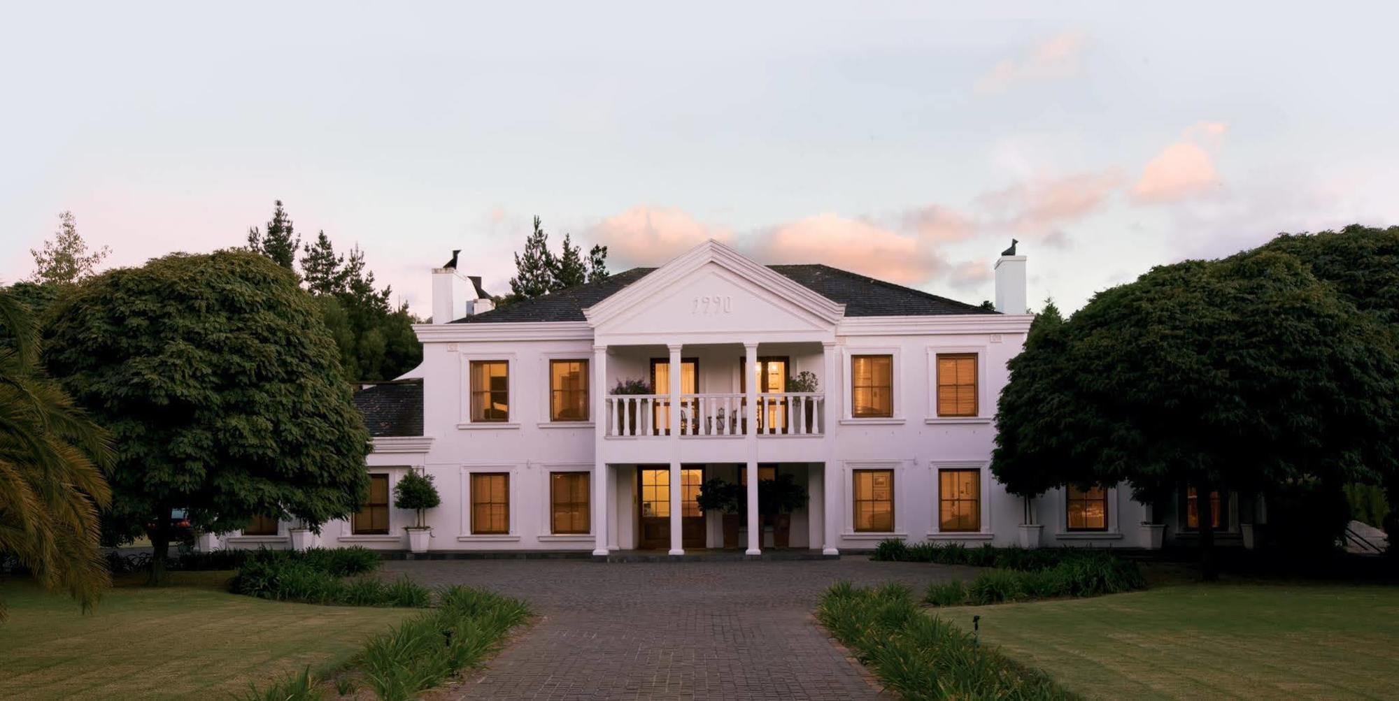 Villa Exner Exclusive Boutique Hotel คราโบว์ ภายนอก รูปภาพ